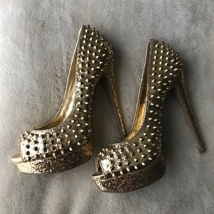 Steve Madden Gold Spike Heels
